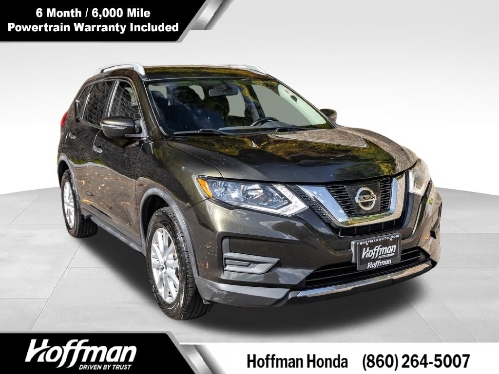 Used 2017 Nissan Rogue SV with VIN JN8AT2MV9HW273674 for sale in Simsbury, CT