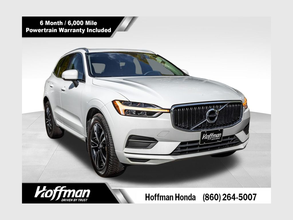 2020 Volvo XC60 T6 Momentum AWD's photo