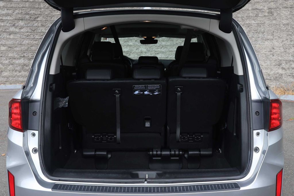 2025 Honda Odyssey 19