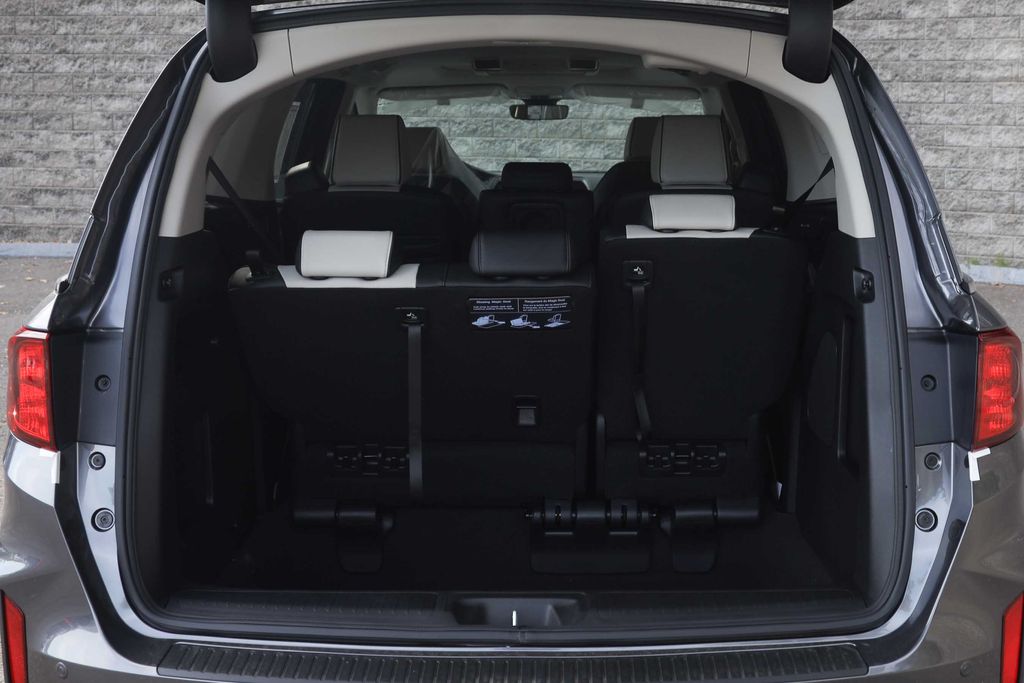 2026 Honda Odyssey Elite - Photo 9