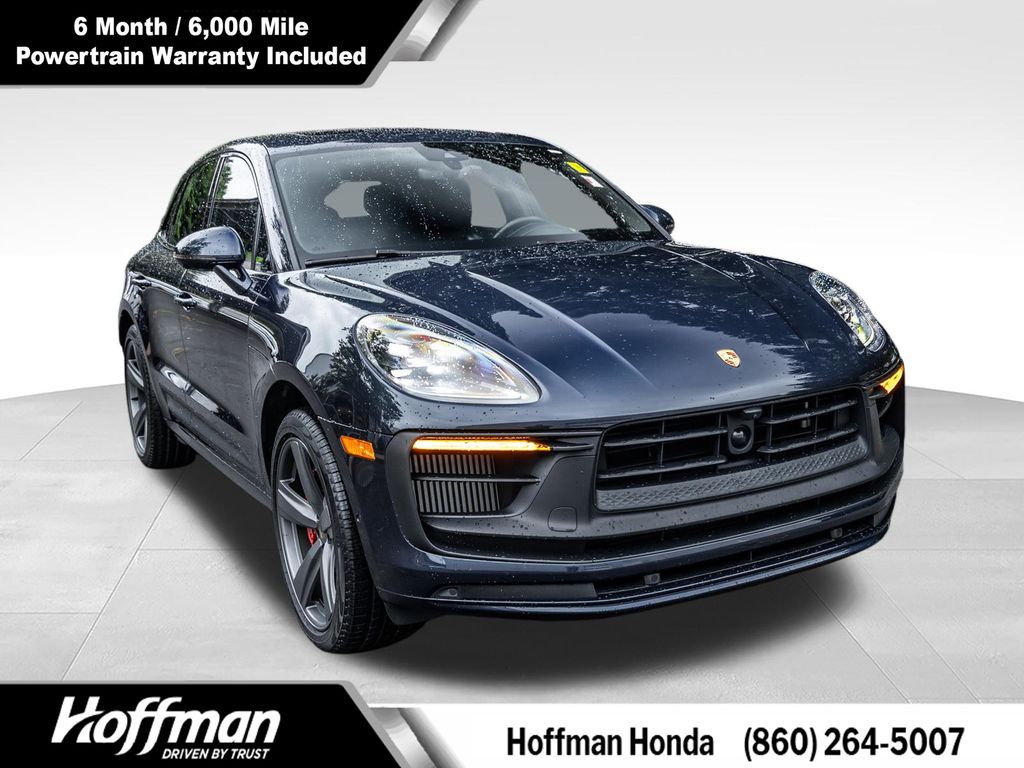 2022 Porsche Macan