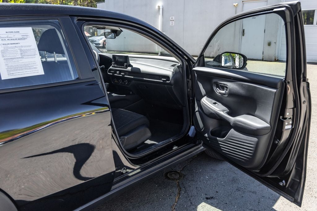 2023 Honda HR-V LX - Photo 18