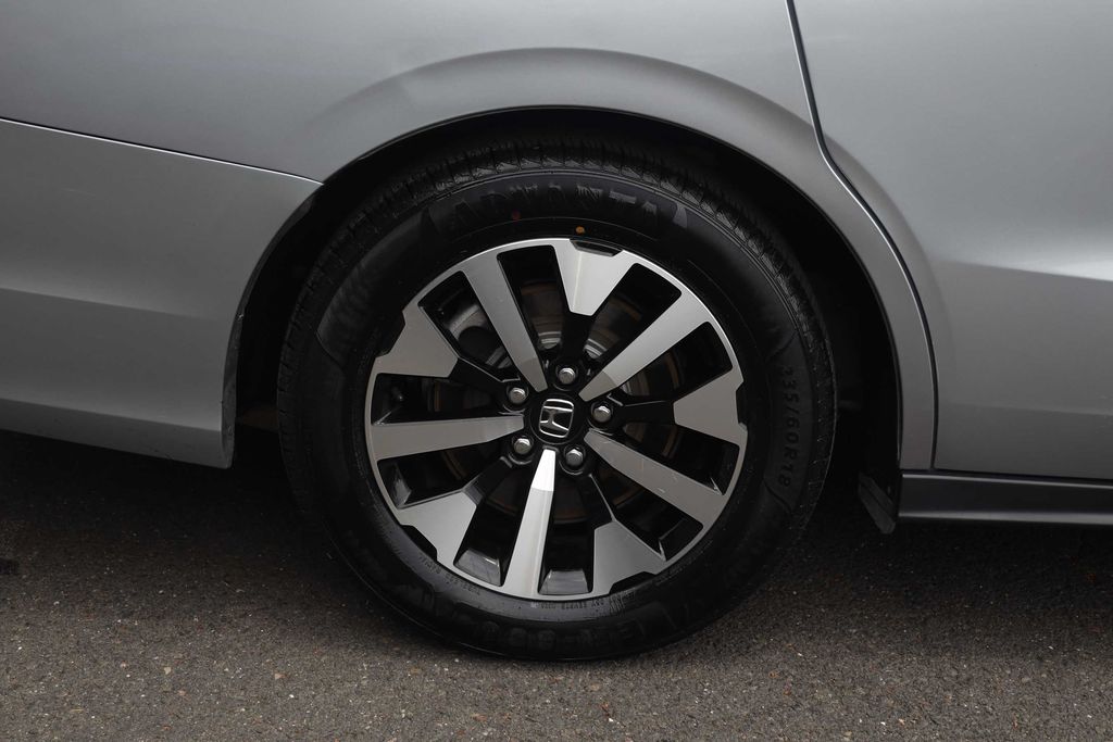 2025 Honda Odyssey 6