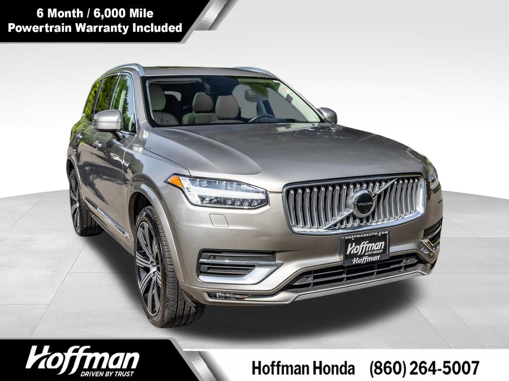 2022 Volvo XC90 T6 Inscription 6 Passenger AWD's photo