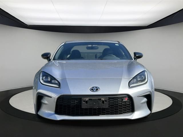 2022 Toyota GR86 Base photo 2