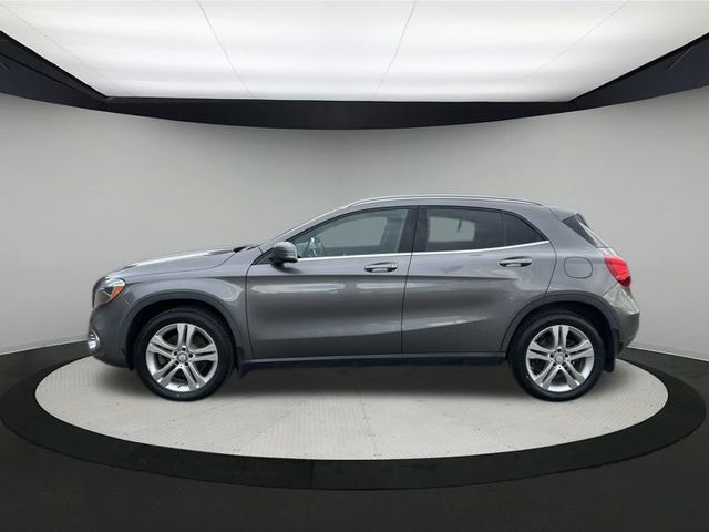 2018 Mercedes Benz GLA 250 4MATIC photo 4
