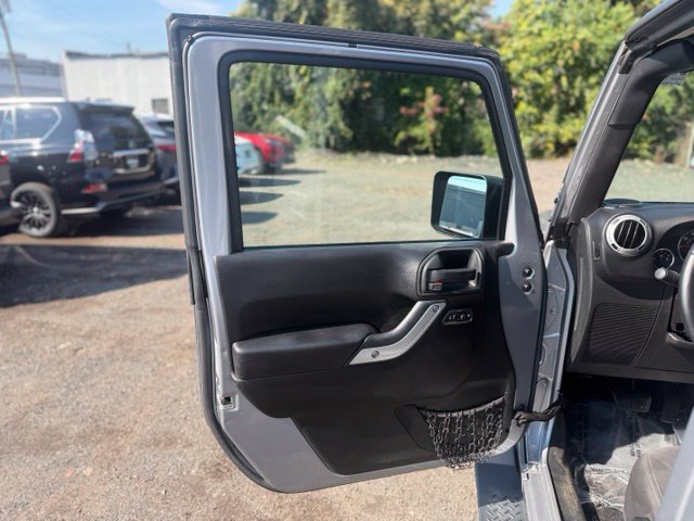 2016 Jeep Wrangler Unlimited Sahara - Photo 14