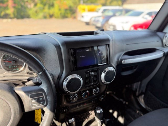 2016 Jeep Wrangler Unlimited Sahara - Photo 26