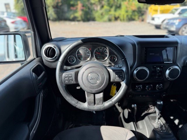 2016 Jeep Wrangler Unlimited Sahara - Photo 22