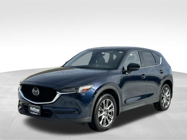 2020 Mazda CX-5 Signature photo 2