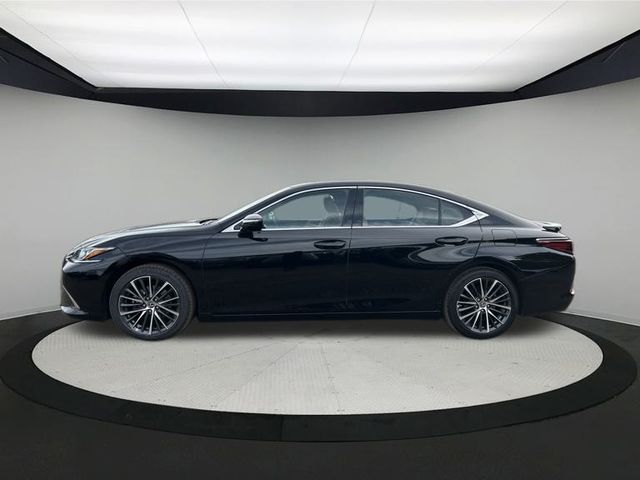 2022 Lexus ES 350 photo 4