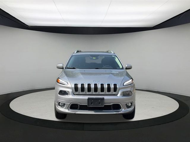 Used 2017 Jeep Cherokee Overland with VIN 1C4PJMJSXHW524574 for sale in Hartford, CT