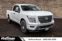 2024 Nissan Titan SV Truck King Cab