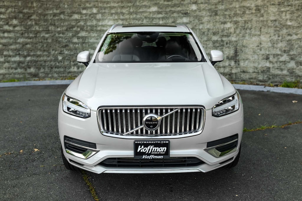 Used 2022 Volvo XC90 Recharge Plug-In Hybrid T8 Inscription 6 Passenger SUV