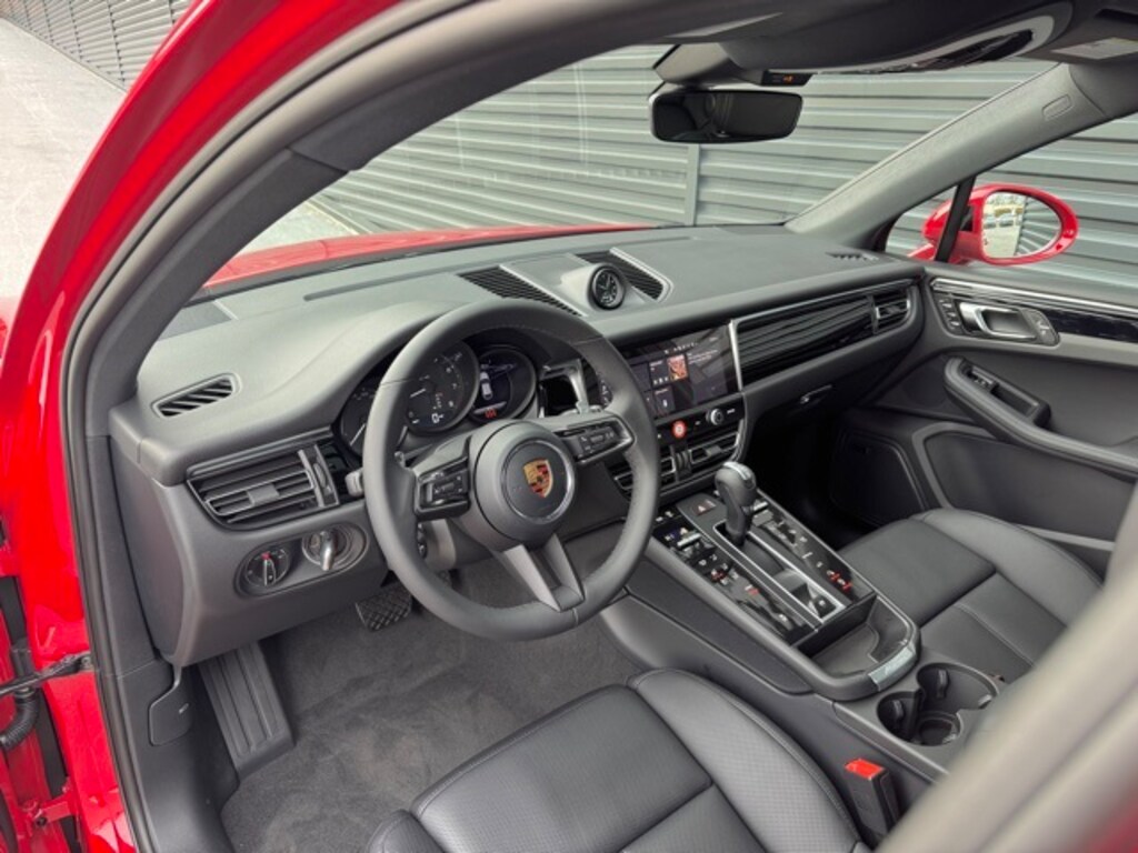 New 2026 Porsche Macan SUV