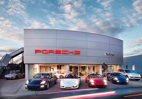 Porsche Macan - Dealer  Select Automotive - Broker Samochodowy