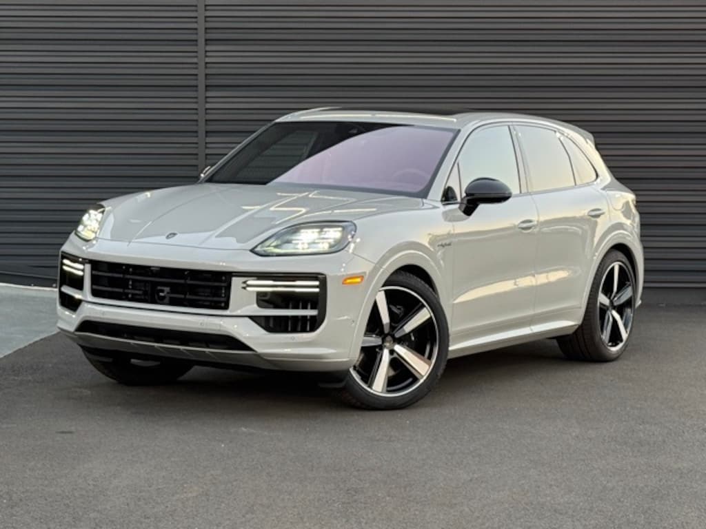 New 2025 Porsche Cayenne E-Hybrid Turbo SUV