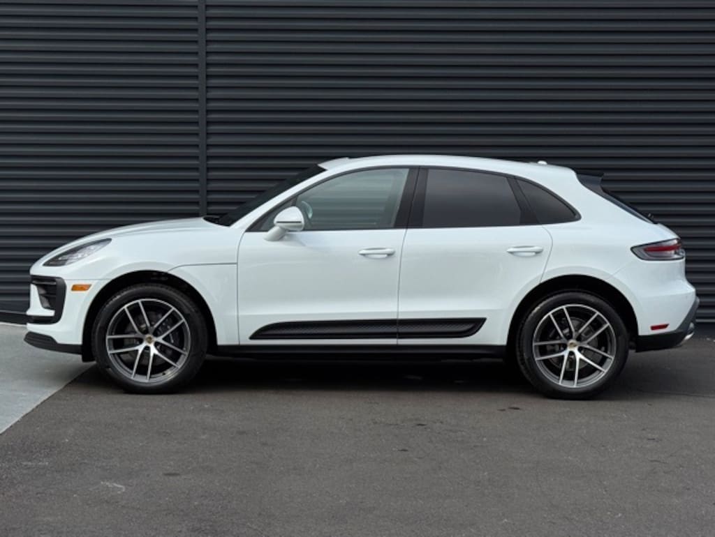 New 2026 Porsche Macan  SUV