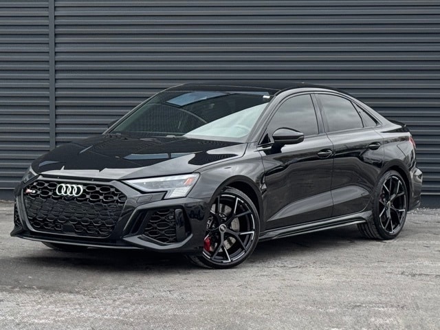 2022 Audi RS 3 Base's photo