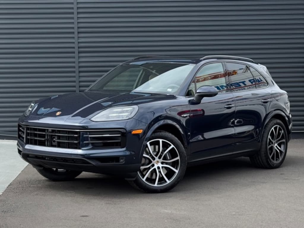 New 2026 Porsche Cayenne E-Hybrid  SUV