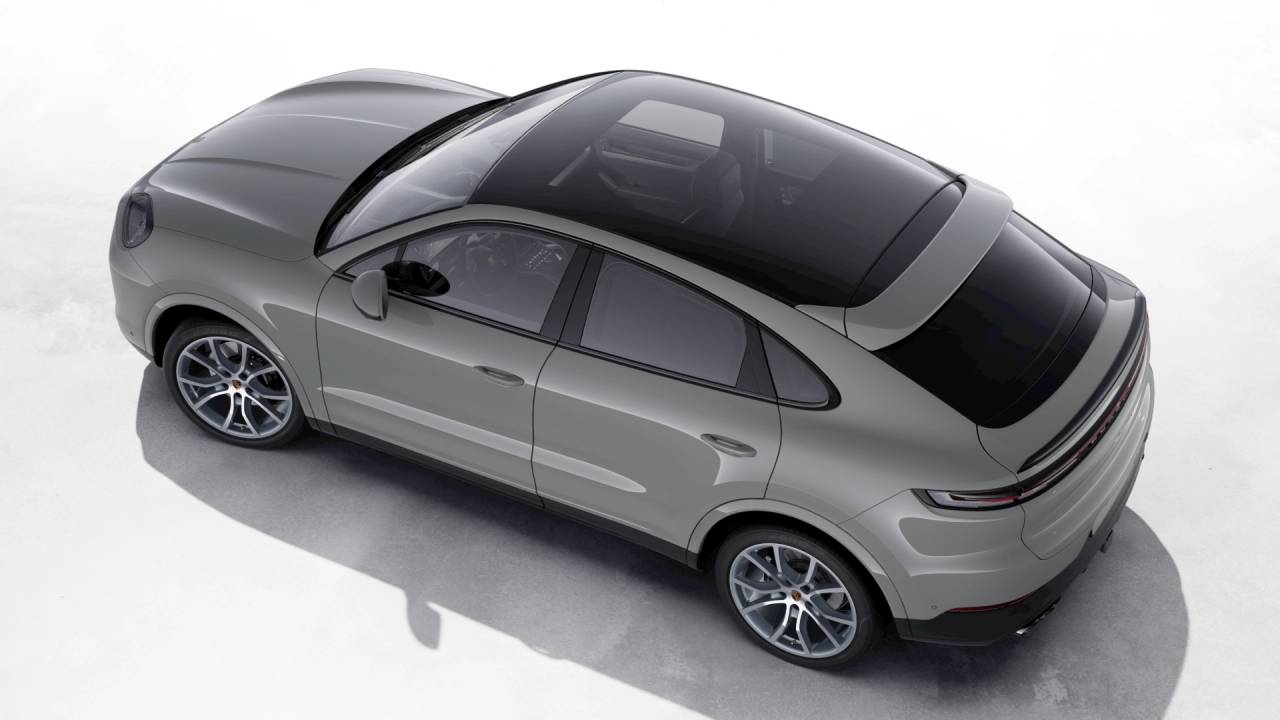 2026 Porsche Cayenne Coupe photo 4