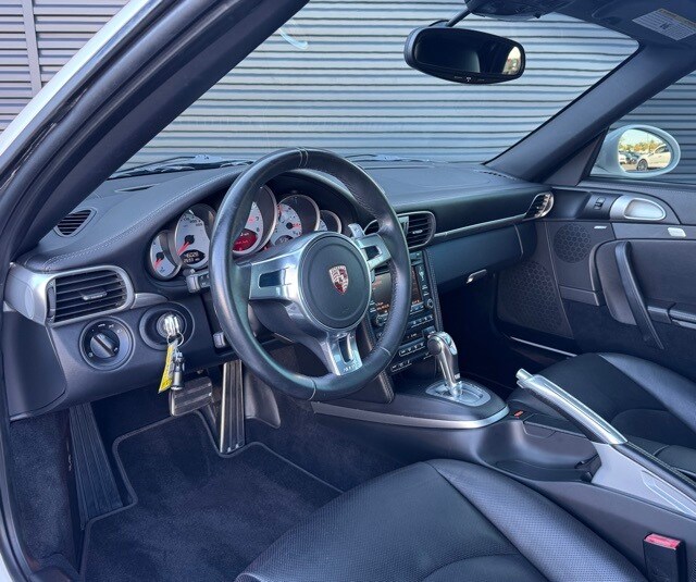 2012 Porsche 911 Turbo Cabriolet photo 4