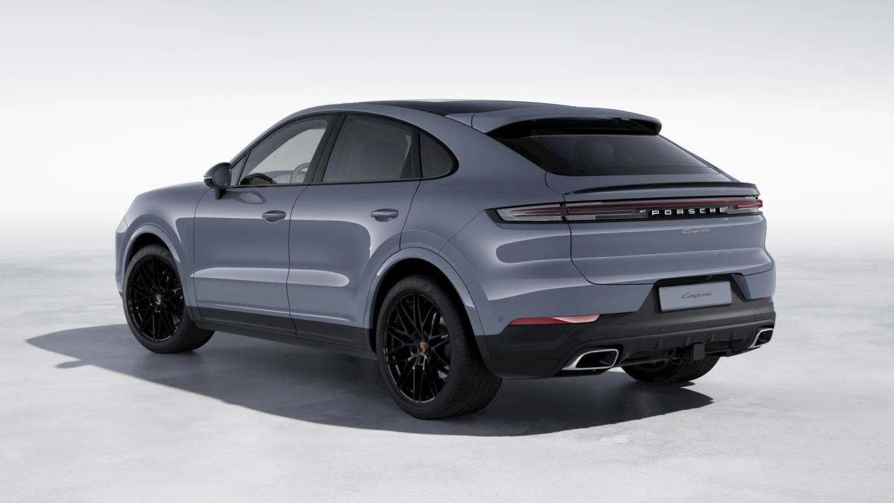 2026 Porsche Cayenne Coupe photo 2