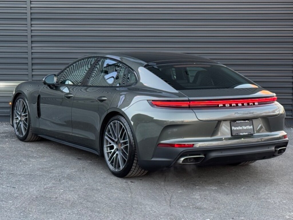 New 2026 Porsche Panamera 4 Hatchback