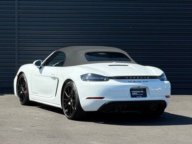 2025 Porsche Boxster GTS 4.0 photo 3