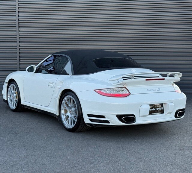 2012 Porsche 911 Turbo Cabriolet photo 3