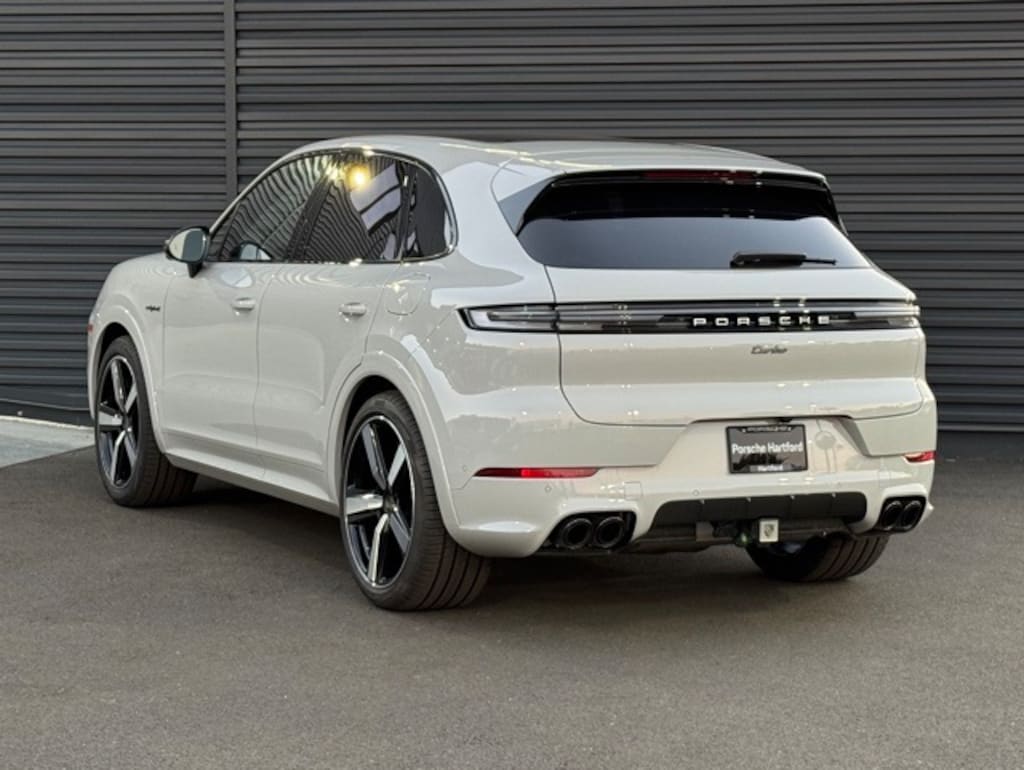 New 2025 Porsche Cayenne E-Hybrid Turbo SUV