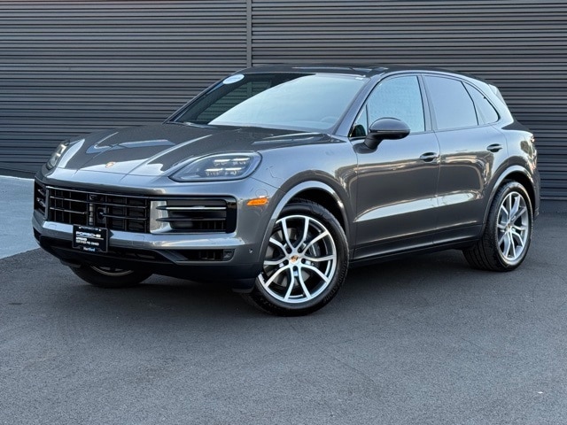 2025 Porsche Cayenne SUV  2025 Porsche Cayenne SUV