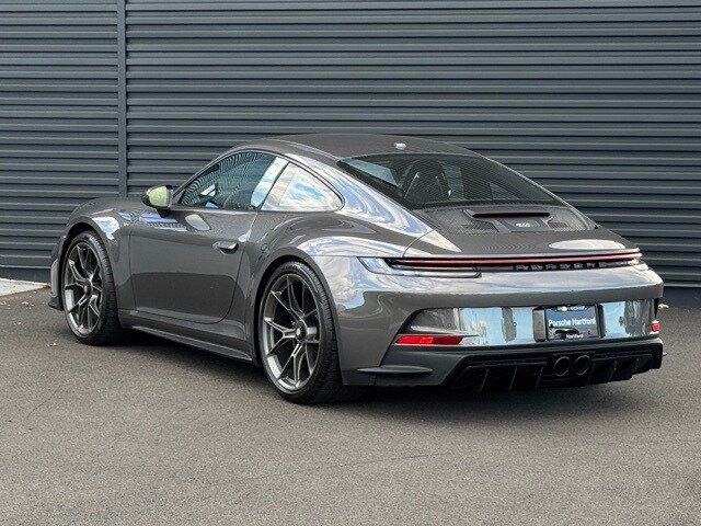 2023 Porsche 911 GT3 Touring photo 3