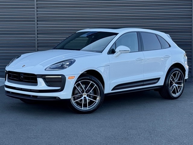 2026 Porsche Macan SUV  2026 Porsche Macan SUV