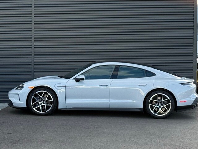 2025 Porsche Taycan 4 photo 2