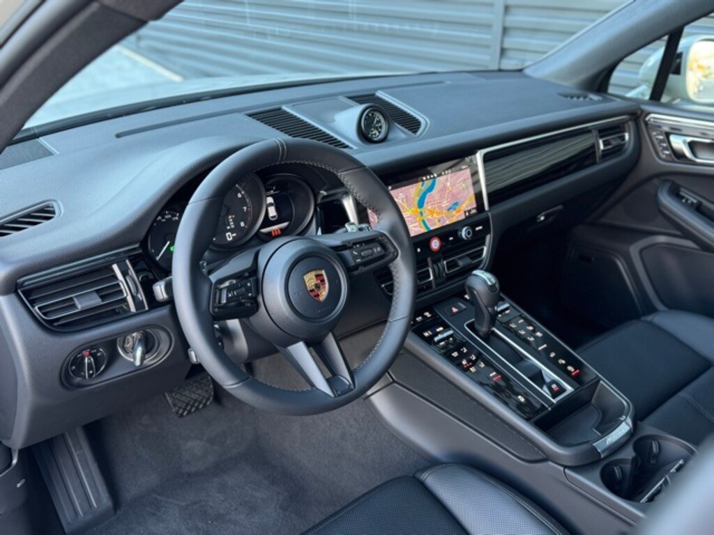 New 2026 Porsche Macan SUV