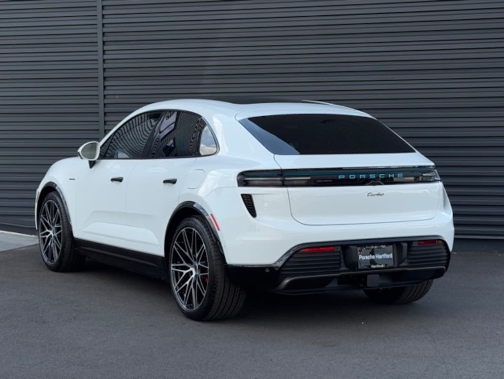 New 2025 Porsche Macan Electric Turbo SUV
