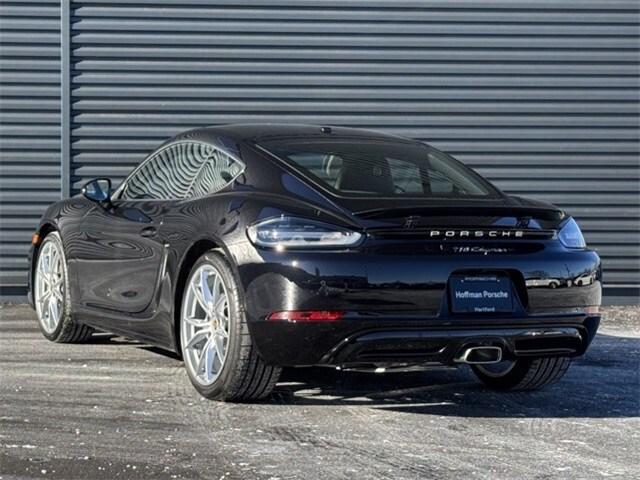 2025 Porsche Cayman photo 3