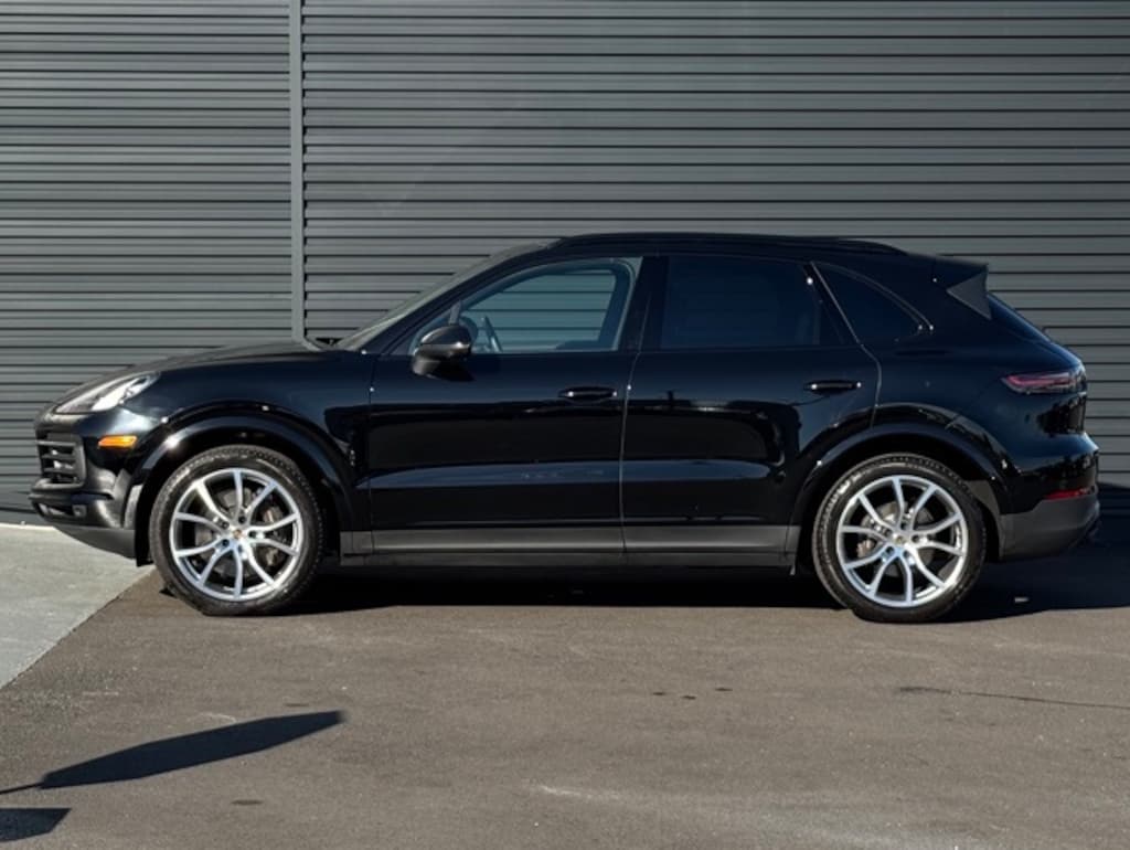 Certified 2023 Porsche Cayenne Platinum Edition SUV
