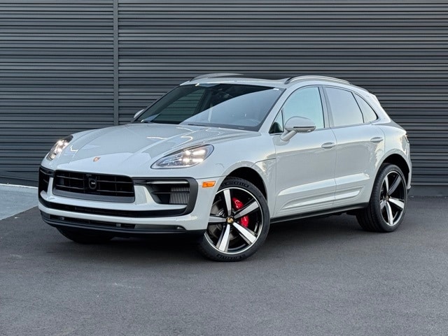 2025 Porsche Macan SUV  2025 Porsche Macan SUV
