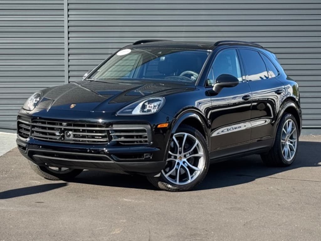 Certified 2023 Porsche Cayenne Platinum Edition SUV
