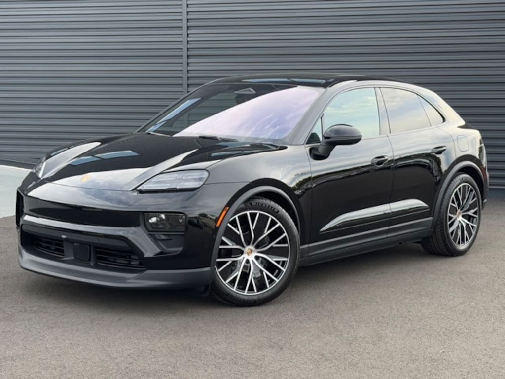 New 2025 Porsche Macan Electric  SUV