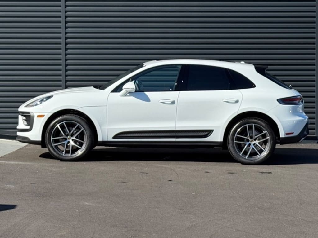 New 2026 Porsche Macan  SUV