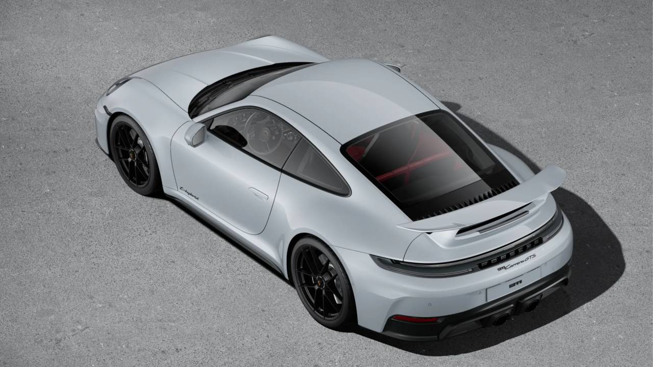 2026 Porsche 911 GTS photo 4