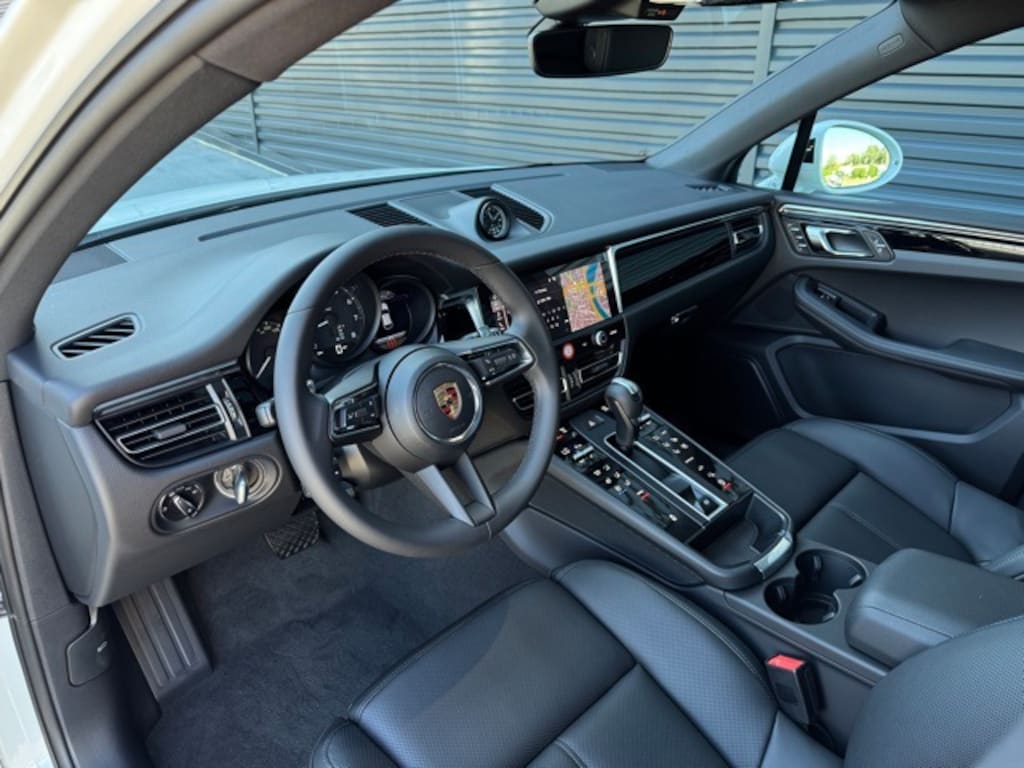 New 2026 Porsche Macan  SUV