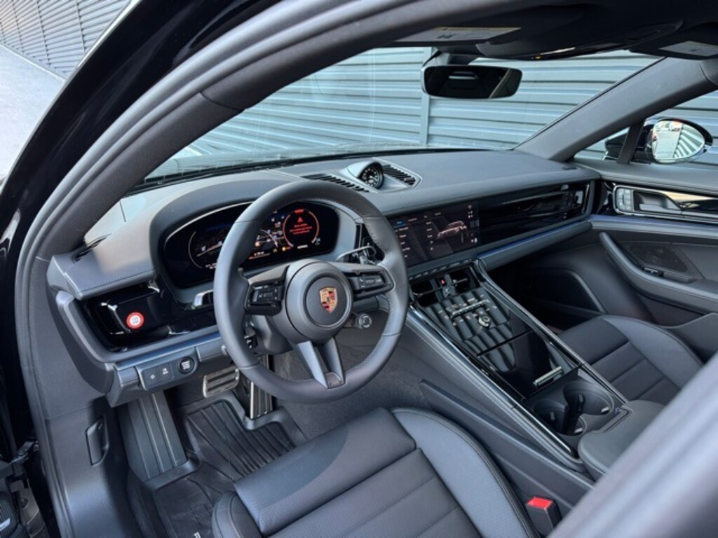 New 2026 Porsche Panamera 4 Hatchback