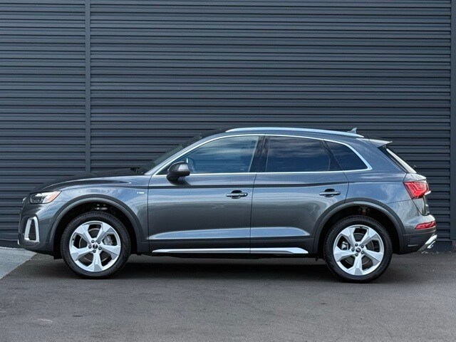 2025 Audi Q5 45 S line Premium photo 2