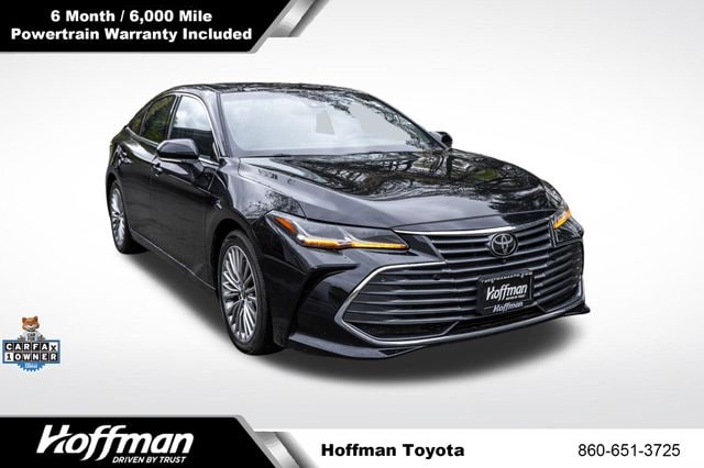 2022 Toyota Avalon Limited's photo