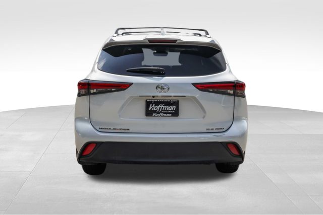 Used 2022 Toyota Highlander XLE SUV near Hartford | SX309869A