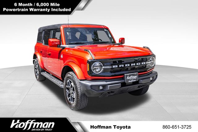 2023 Ford Bronco Outer Banks 4x4's photo